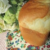 ホームベーカリーで！ふんわ～り食パン【１斤レシピ】